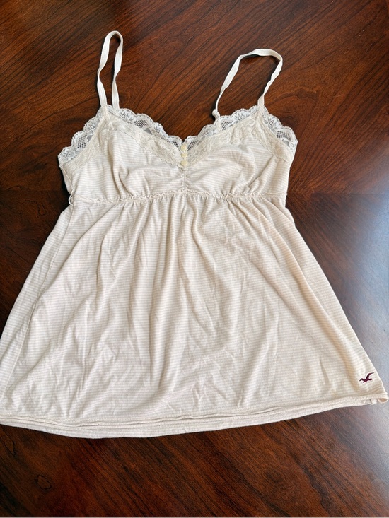 Hollister Tops - Hollister Lace-Trim Babydoll Cami Size Large